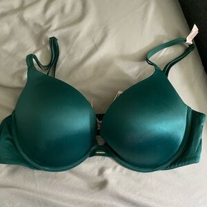 Victoria Secret Teal Bra NWT
